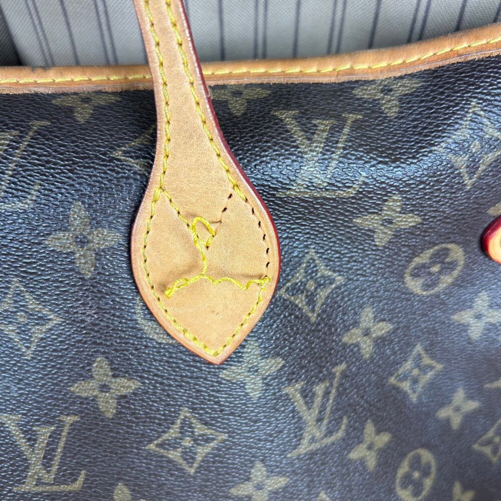 Louis Vuitton Vintage LV Monogram Neverfull MM Tote Bag - Picture 2 of 12